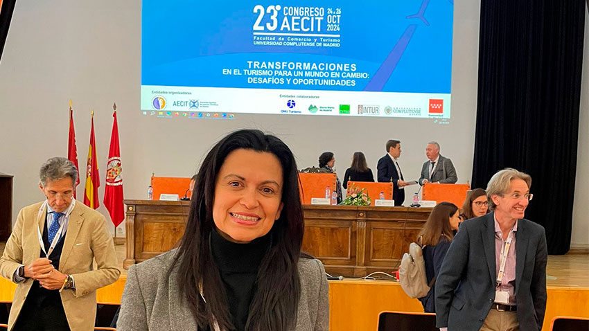 Marketing Inclusivo y Turismo: Académica de la FAE Usach participa en prestigioso Congreso Internacional AECIT